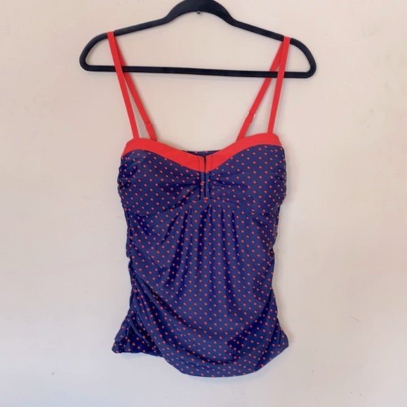 Charm Leaks tankini top. Size M - Picture 1 of 5